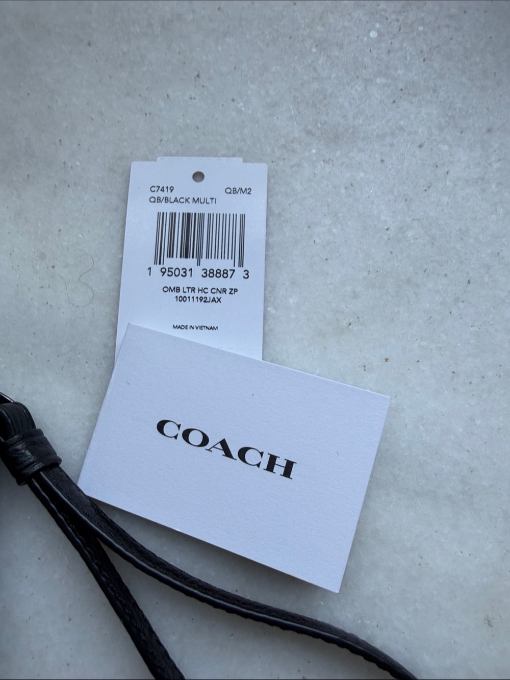 Coach corner zip wristlet - Picture 2 of 5